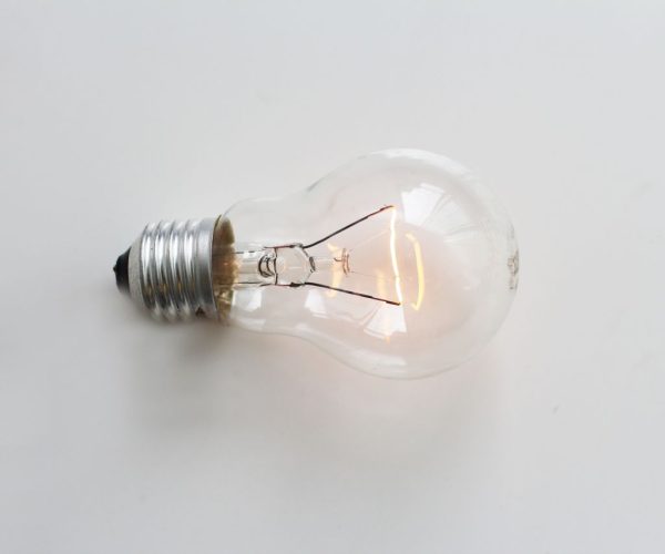 Energia dla biznesu – jak wybrać najlepszą ofertę dla firmy?